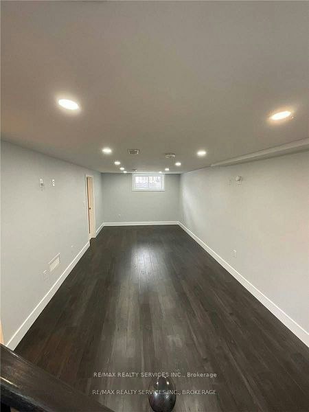 Lower-24 Morpeth Road, Brampton, ON, L6W 2Z2 3