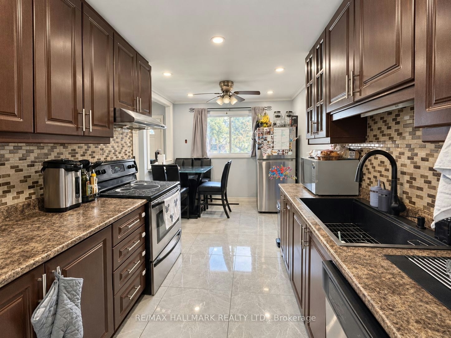 98-81 Hansen Road N, Brampton, ON, L6V 3C7 4