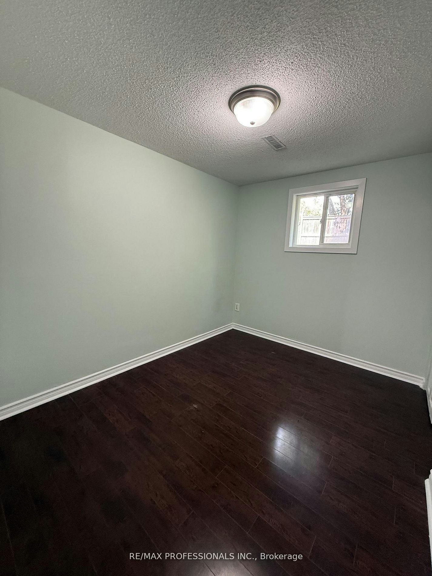 Basement-23 Dunwich Place, Brampton, ON, L6T 1K3 - 8