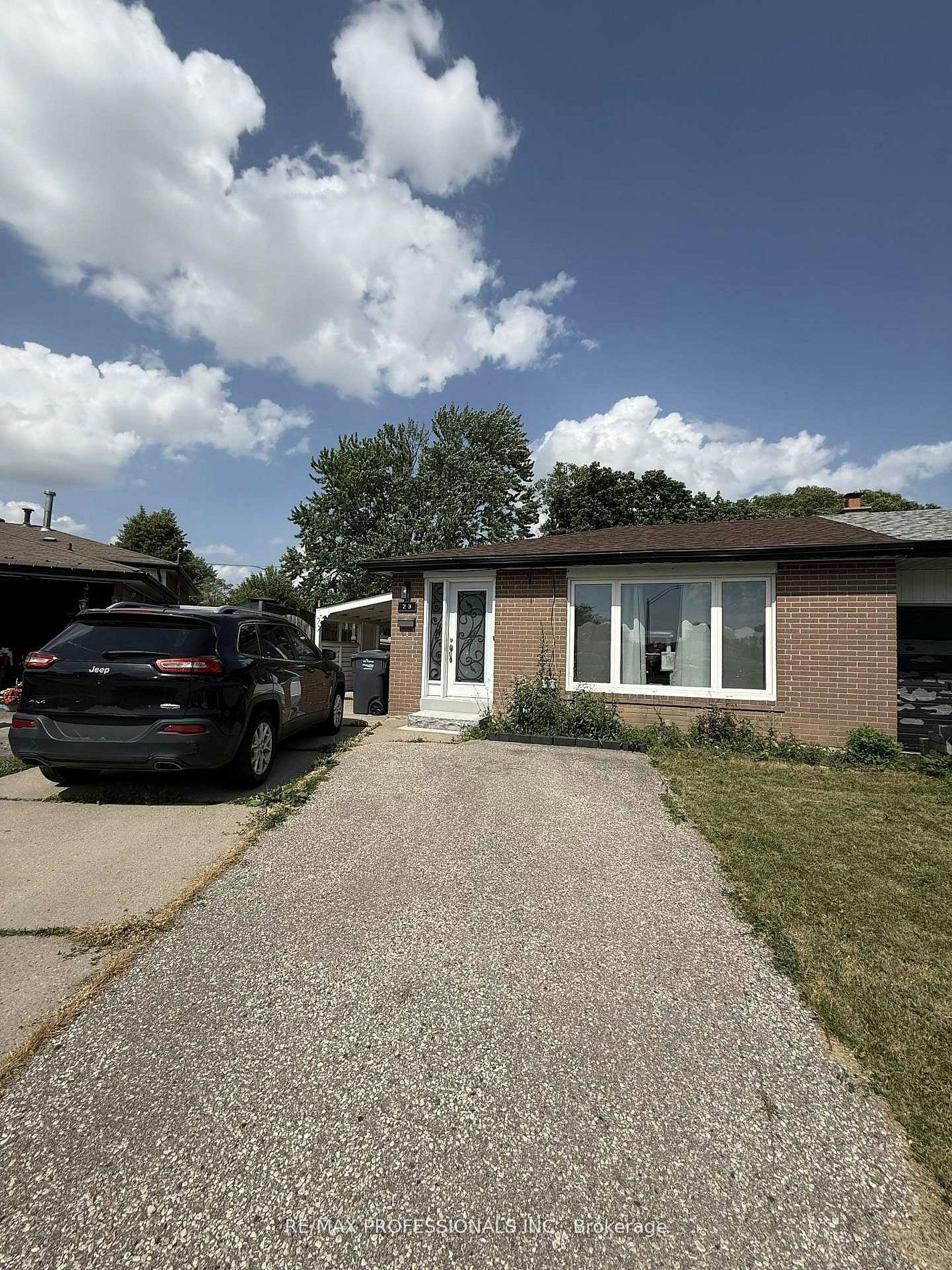 Basement-23 Dunwich Place, Brampton, ON, L6T 1K3