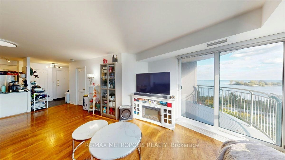 816-2111 Lake Shore Boulevard W, Toronto, ON, M8V 4B2 - 12