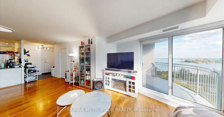 816-2111 Lake Shore Boulevard W, Toronto, ON, M8V 4B2 - 12