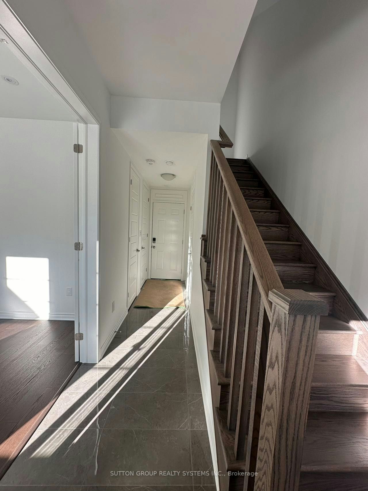 157 Settlers Road, Oakville, ON, L6H 7X7 - 3