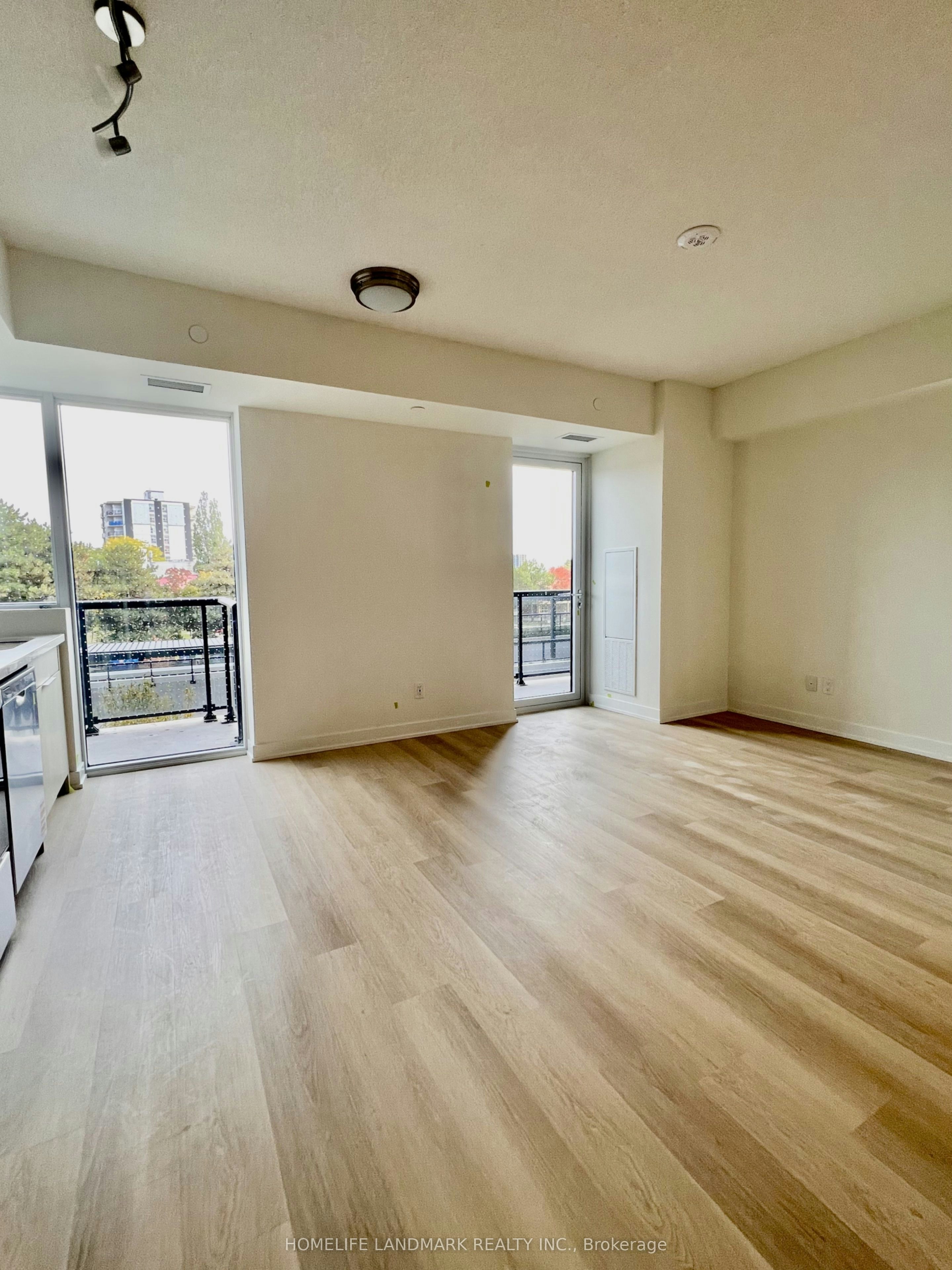 316-2825 Jane Street, Toronto, ON, M3N 0A8 - 6