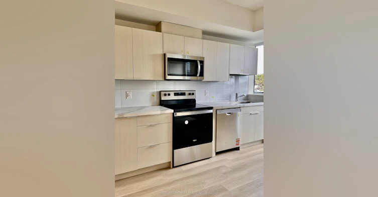 316-2825 Jane Street, Toronto, ON, M3N 0A8 - 2