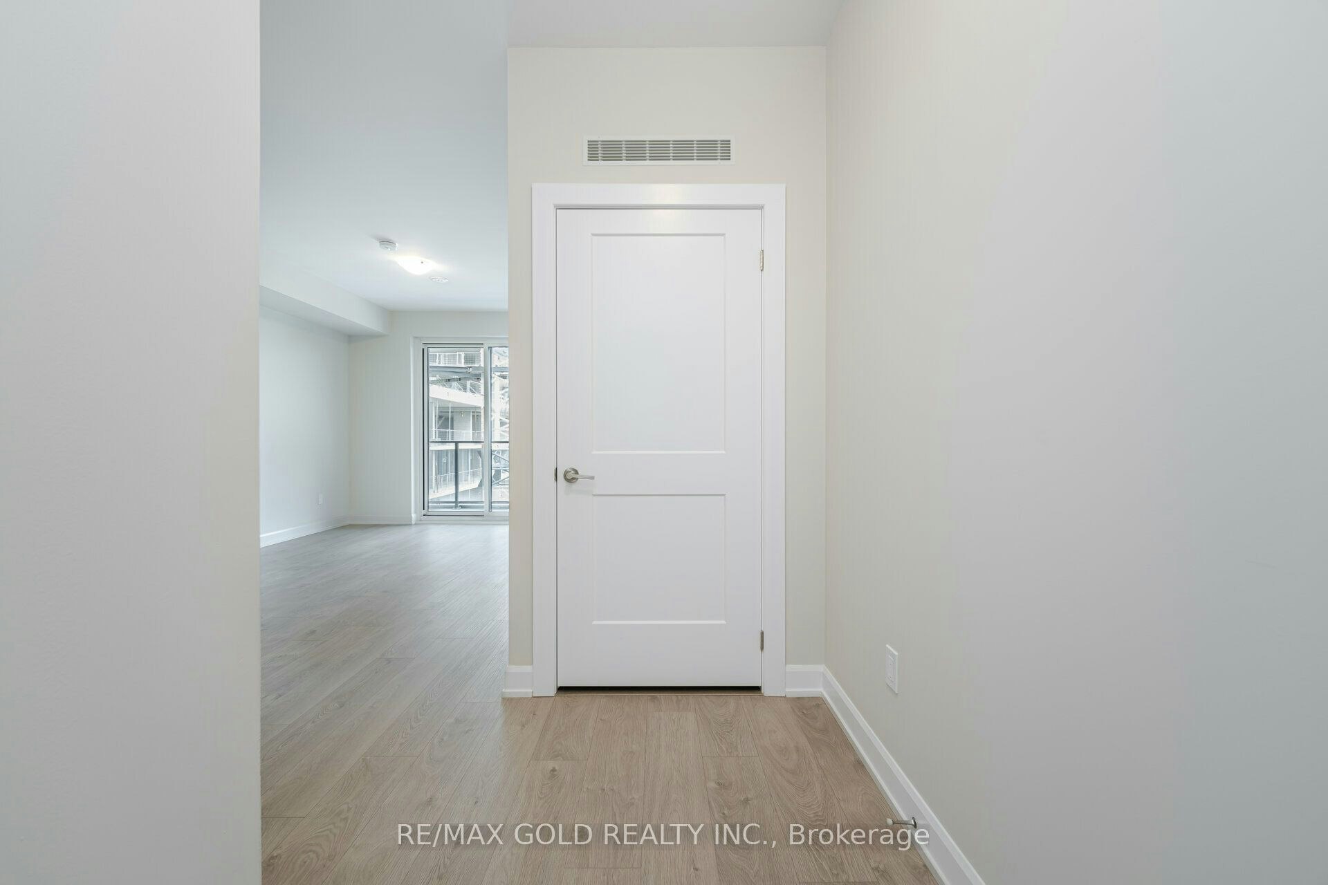 817-3220 William Coltson Avenue, Oakville, ON, L6H 7X9 - 6
