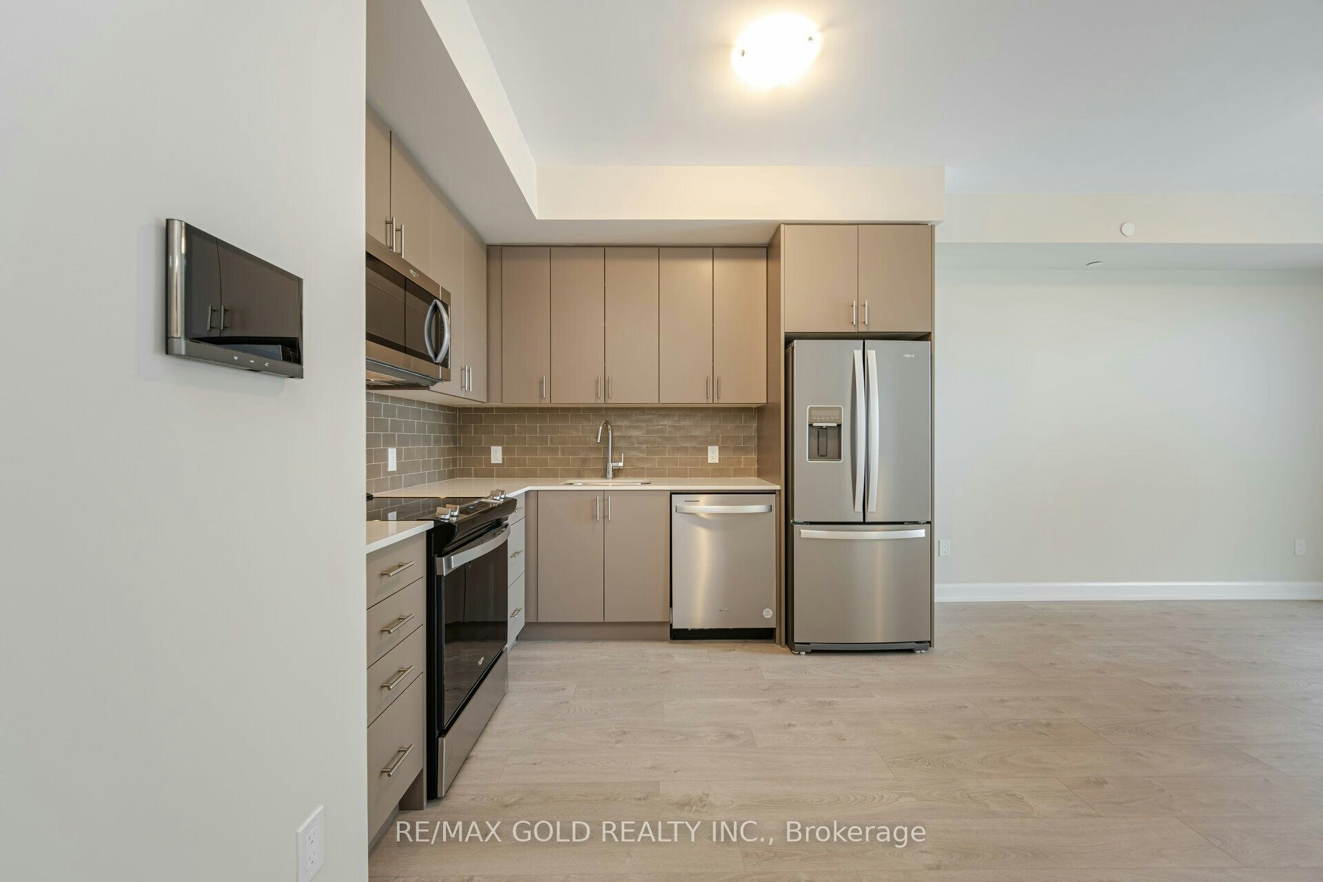 817-3220 William Coltson Avenue, Oakville, ON, L6H 7X9 - 7