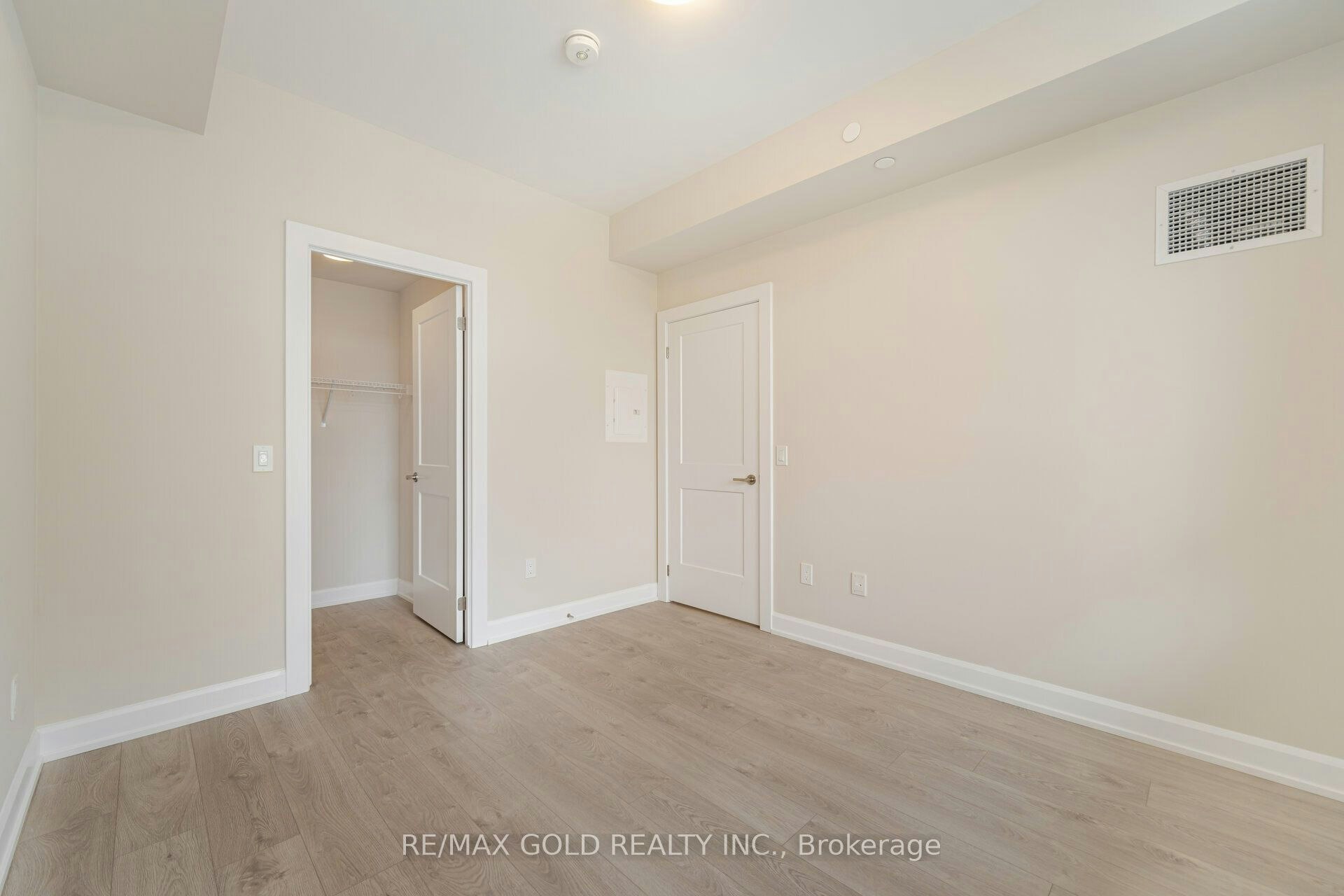 817-3220 William Coltson Avenue, Oakville, ON, L6H 7X9 - 15