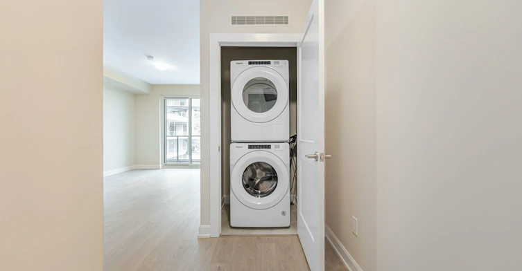 817-3220 William Coltson Avenue, Oakville, ON, L6H 7X9 - 20