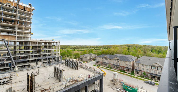 817-3220 William Coltson Avenue, Oakville, ON, L6H 7X9 - 22