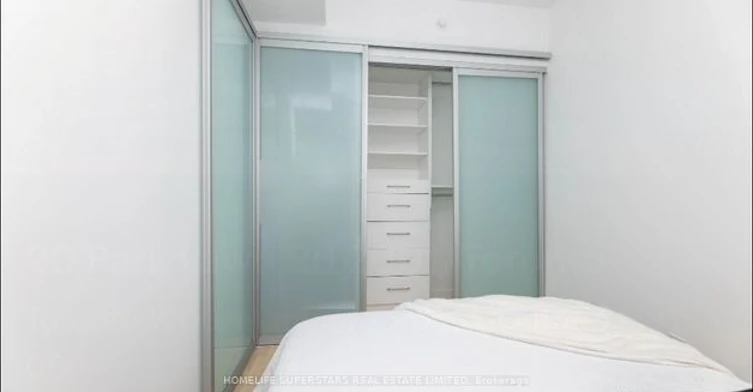 2001-90 Park Lawn Road, Toronto, ON, M8Y 0B6 - 9