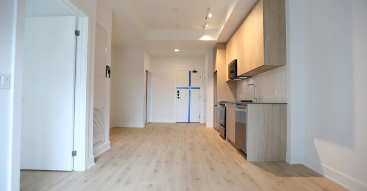 713-3008 William Cutmore Boulevard, Oakville, ON, L6H 8E7 - 6