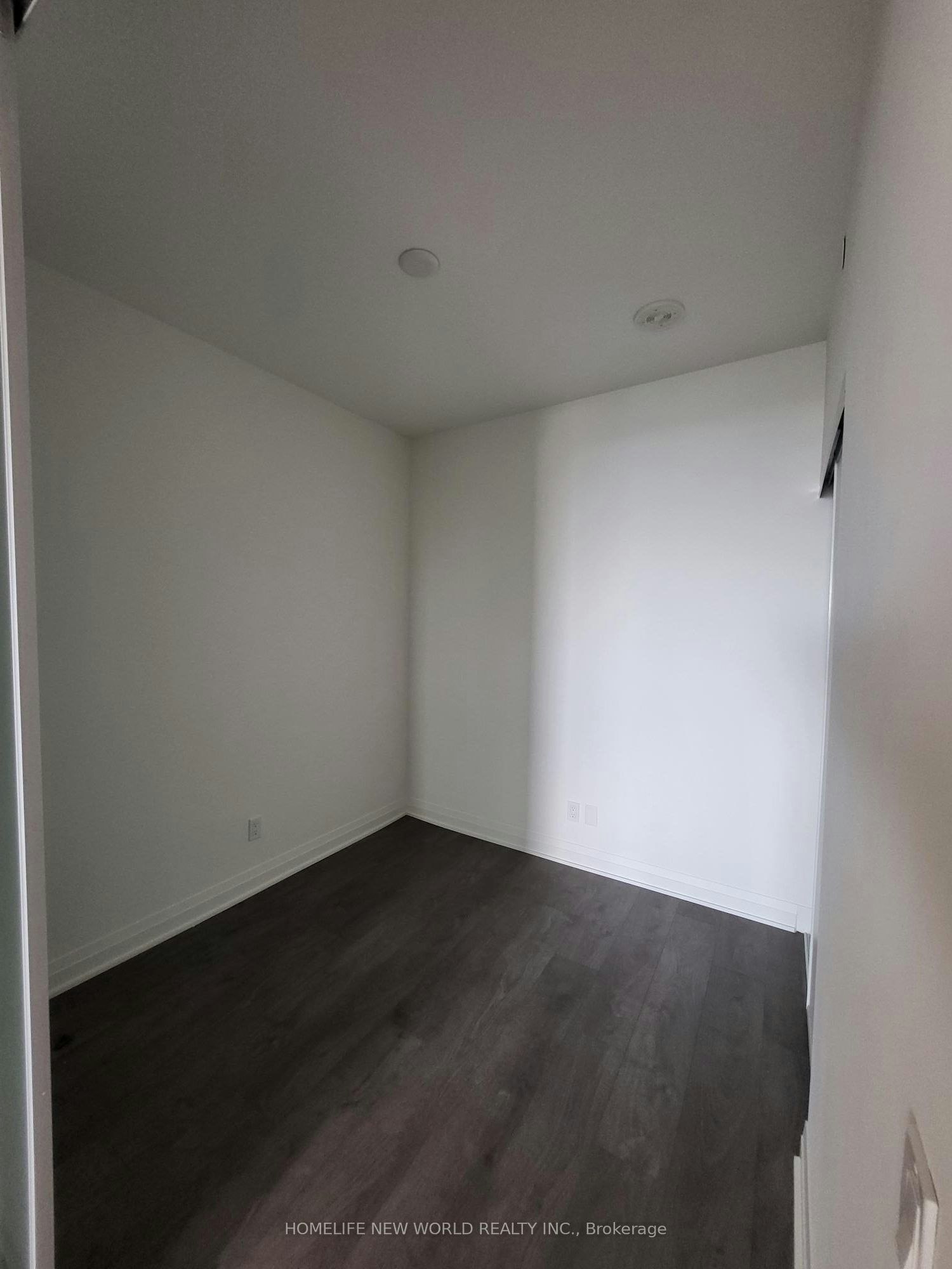 6011-4015 The Exchange N/A, Mississauga, ON, L5B 0N9 - 5