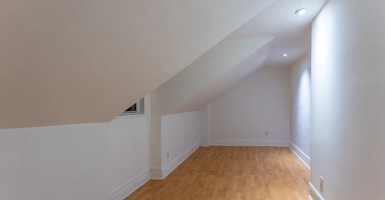 Upper-716 Lansdowne Avenue, Toronto, ON, M6H 3Y8 - 7