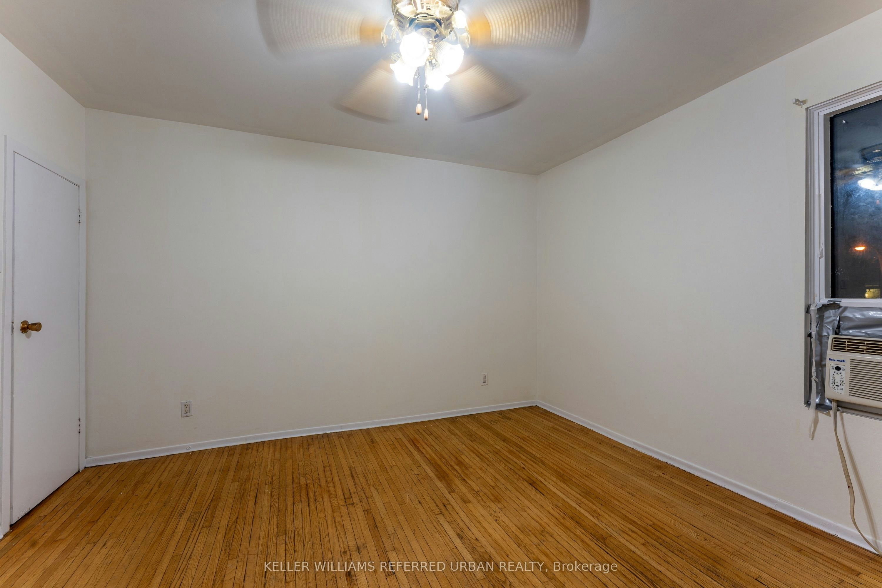 Upper-716 Lansdowne Avenue, Toronto, ON, M6H 3Y8 - 6