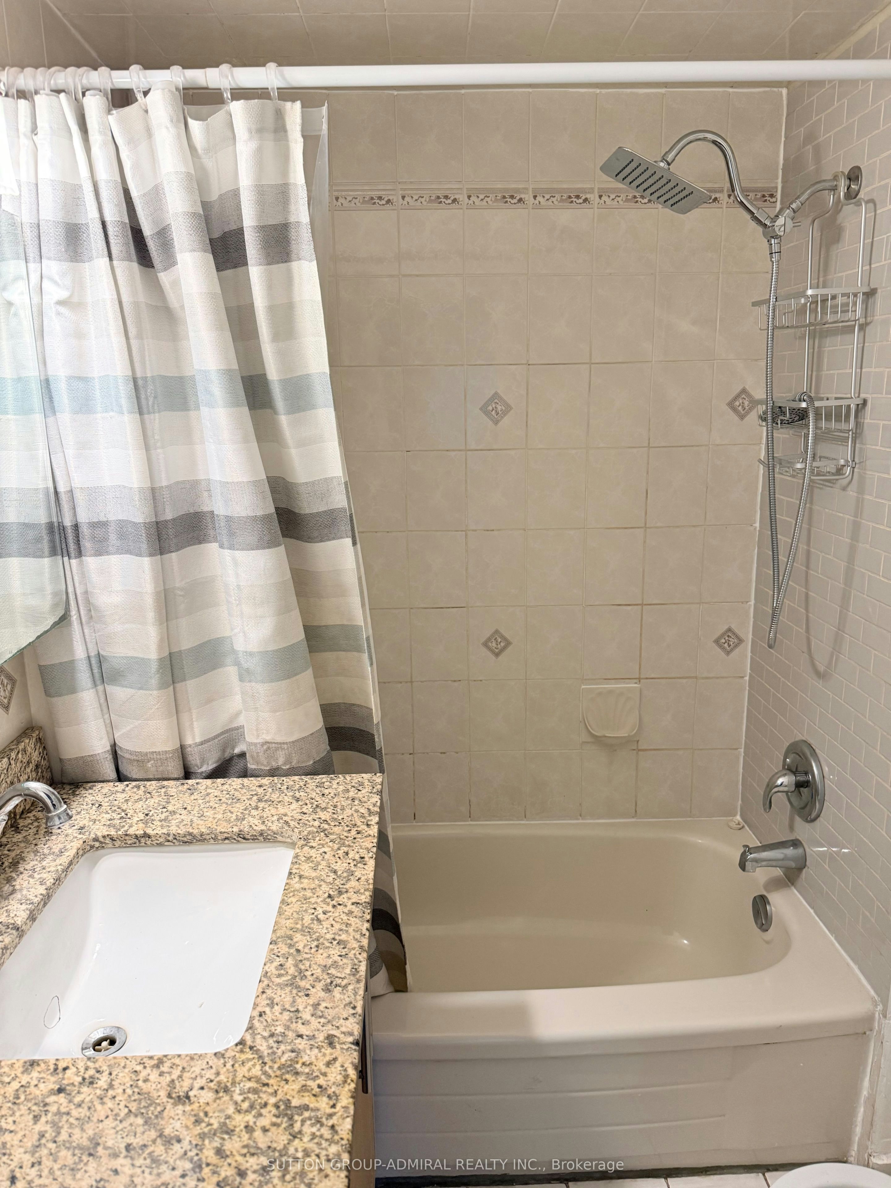 241 Dunraven Drive, Toronto, ON, M6M 1H8 - 24