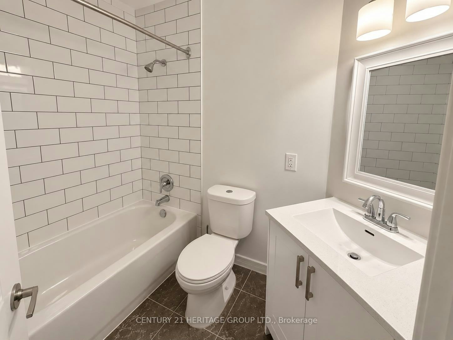 121-10 Garfella Drive, Toronto, ON, M9V 2E9 - 7