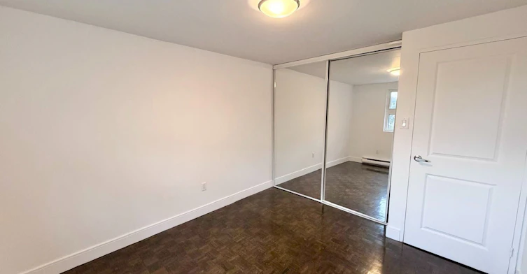 131-7555 Goreway Drive, Mississauga, ON, L4T 3M9 - 7