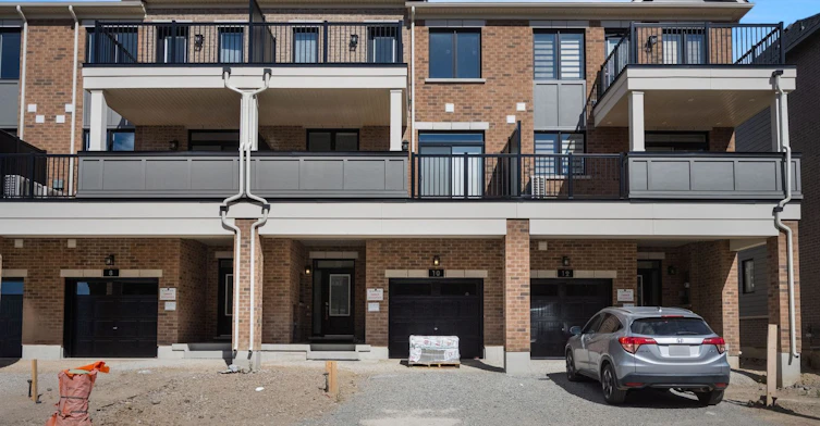 Main-10 Thornbird Crescent, Brampton, ON, L6V 3N5 - 37