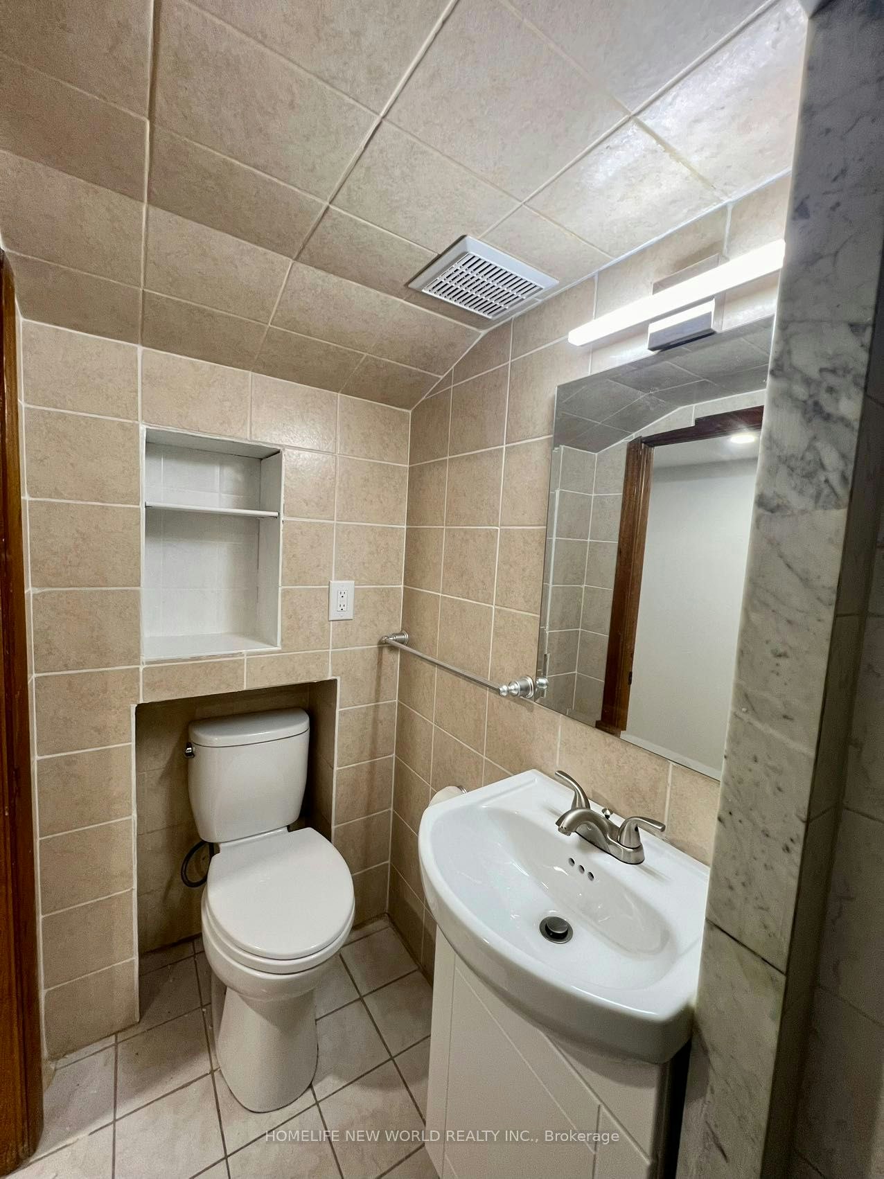 Bsm-354 Kane Avenue, Toronto, ON, M6M 3P4 - 8