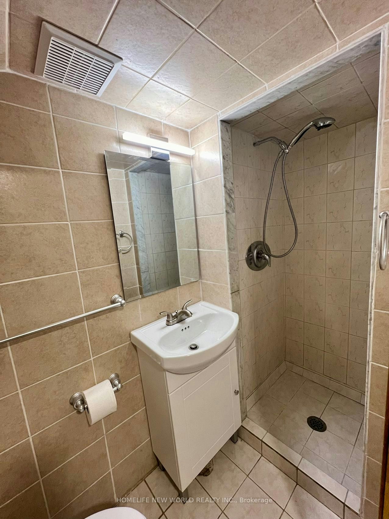 Bsm-354 Kane Avenue, Toronto, ON, M6M 3P4 - 9