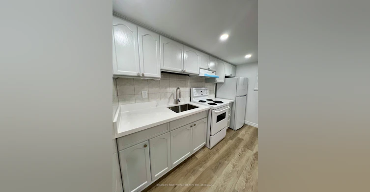 Bsm-354 Kane Avenue, Toronto, ON, M6M 3P4 - 5