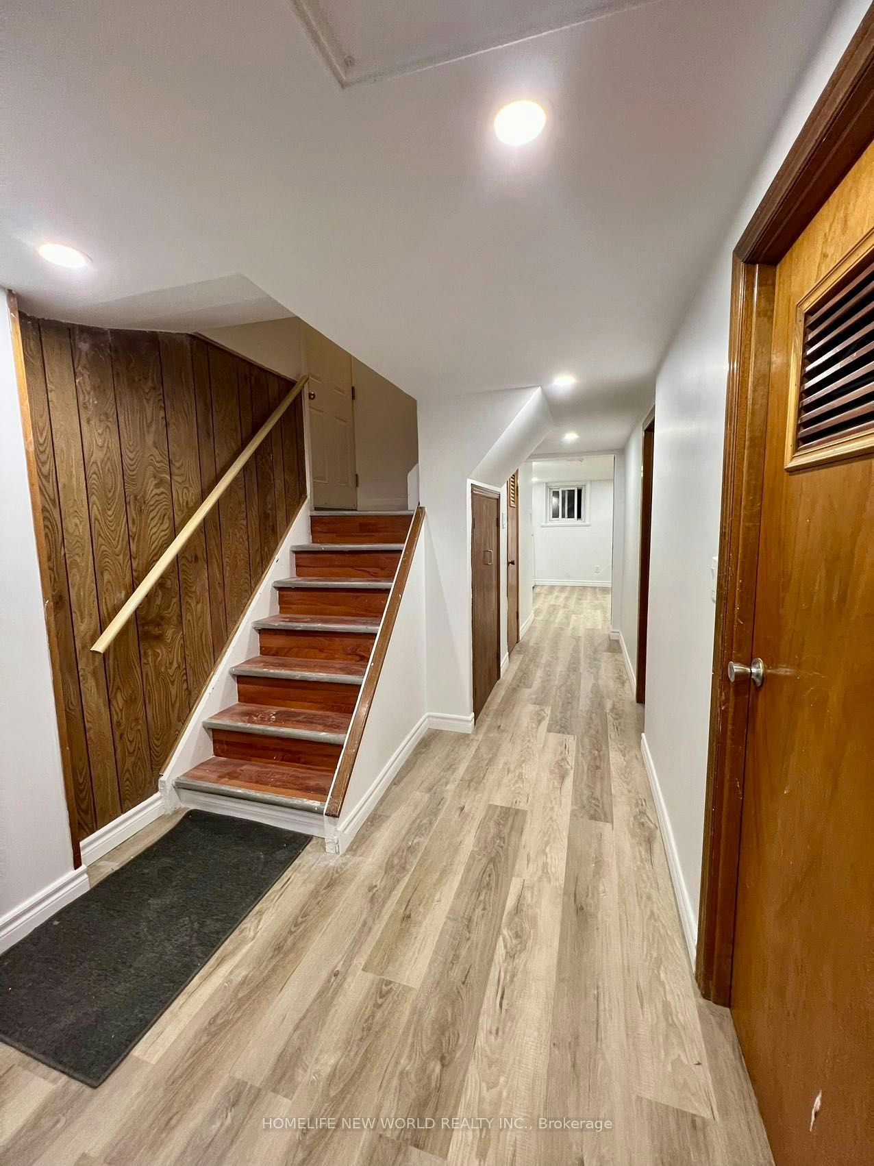 Bsm-354 Kane Avenue, Toronto, ON, M6M 3P4 - 2