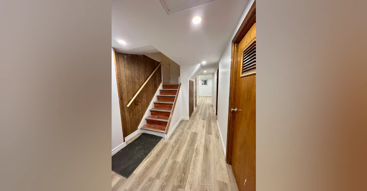 Bsm-354 Kane Avenue, Toronto, ON, M6M 3P4 - 2