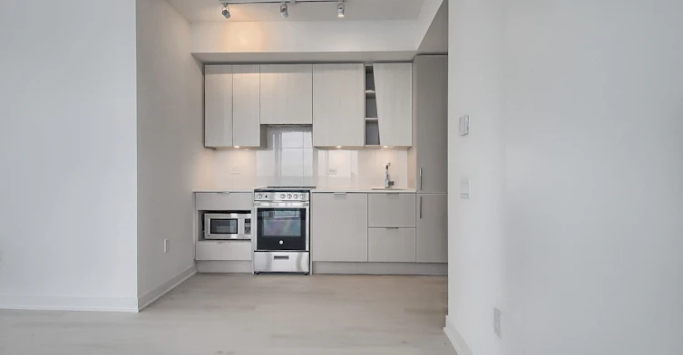5704-3900 Confederation Parkway, Mississauga, ON, L5M 0M3 - 22