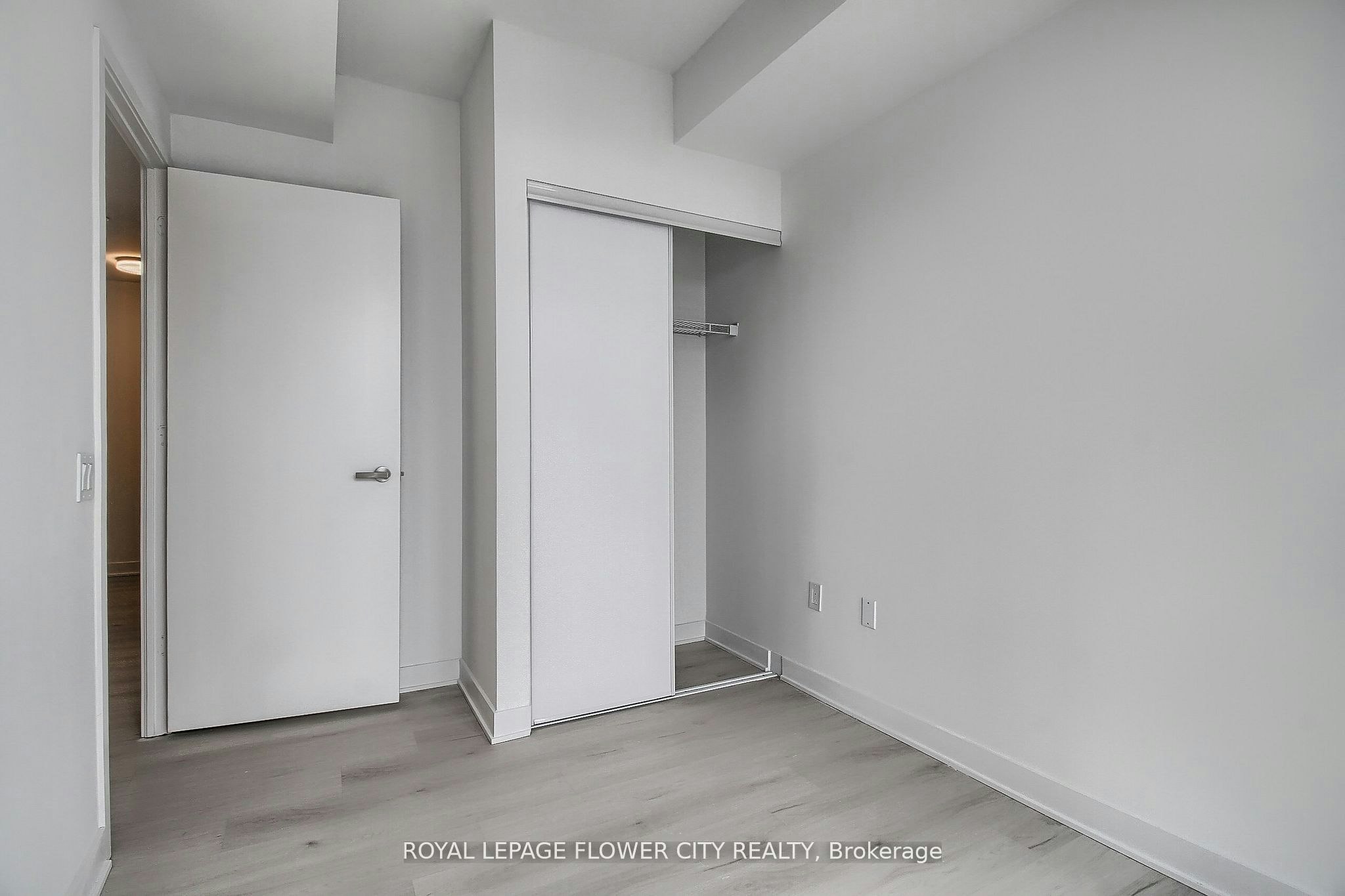 5704-3900 Confederation Parkway, Mississauga, ON, L5M 0M3 - 31