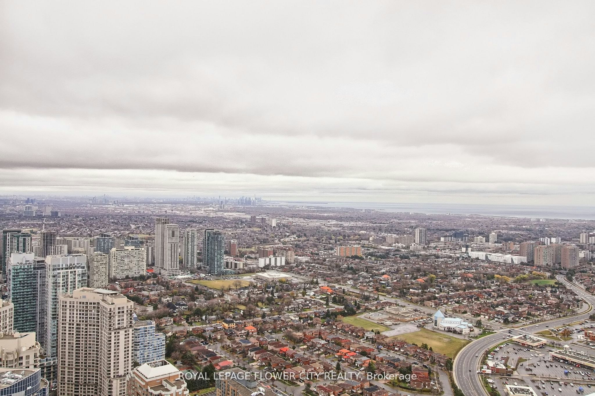 5704-3900 Confederation Parkway, Mississauga, ON, L5M 0M3 - 41