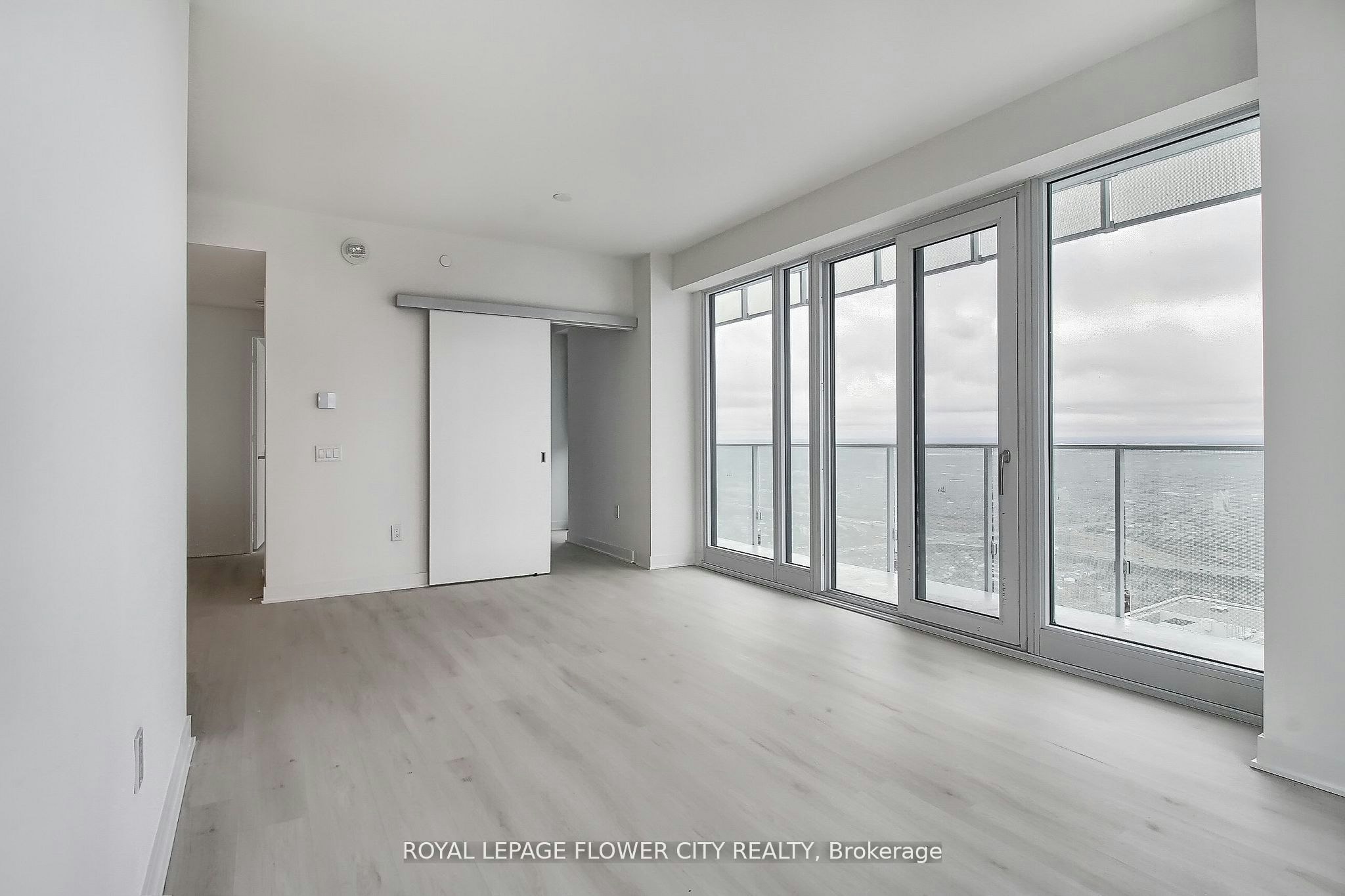 5704-3900 Confederation Parkway, Mississauga, ON, L5M 0M3 - 23