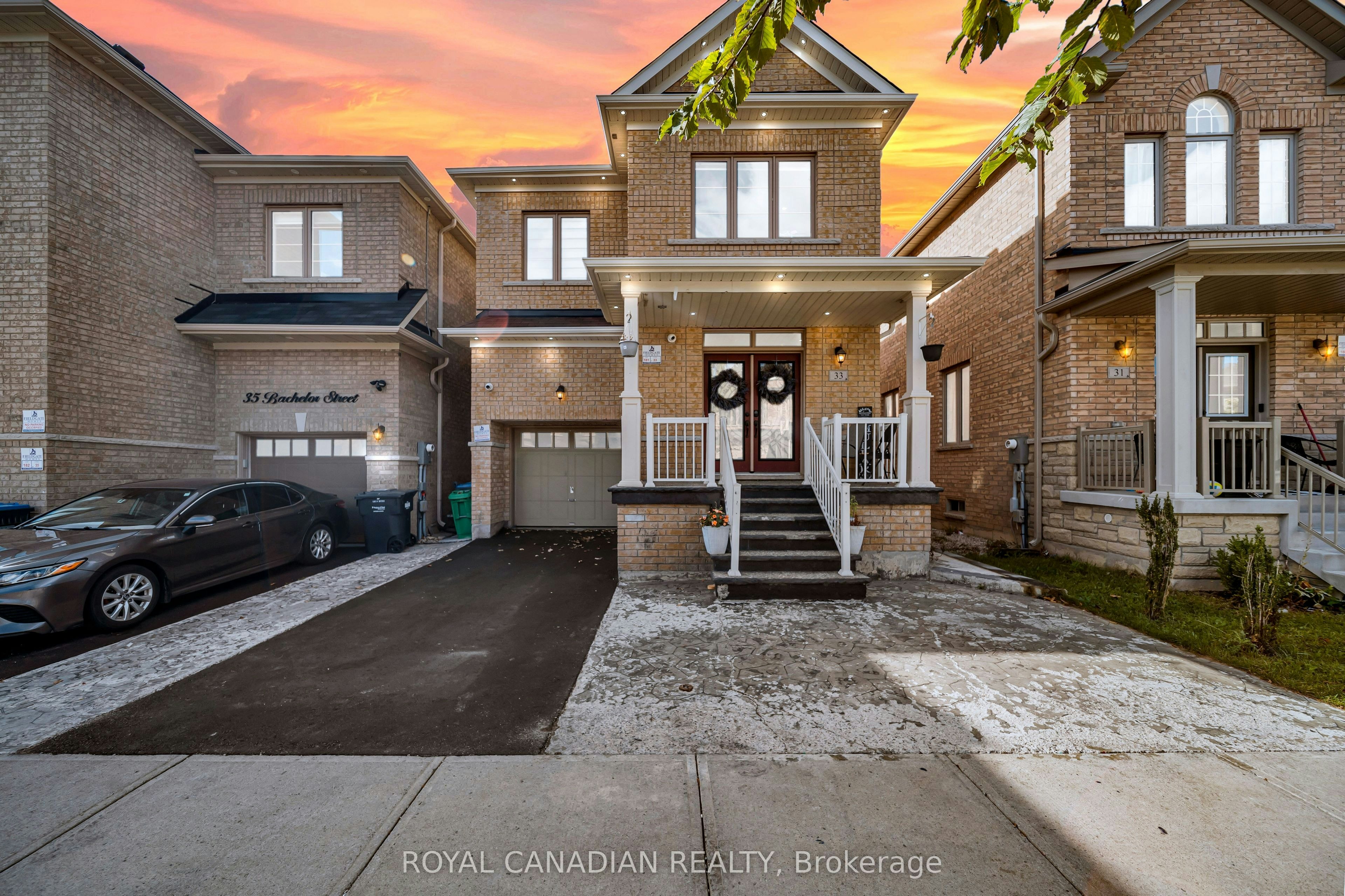 33 Bachelor Street, Brampton, ON, L7A 5B1