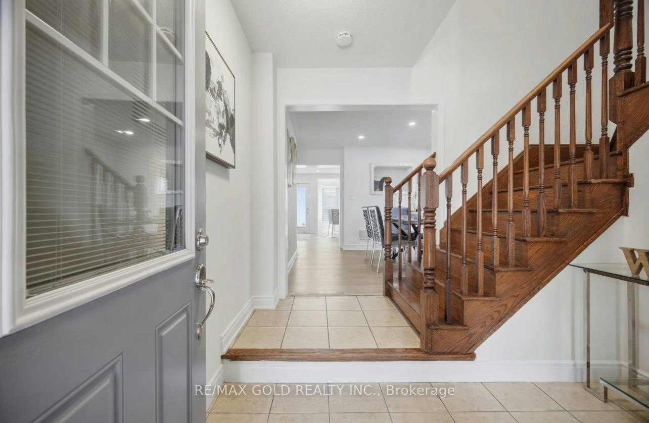 45 Biddens Square, Brampton, ON, L6P 3P9 - 6