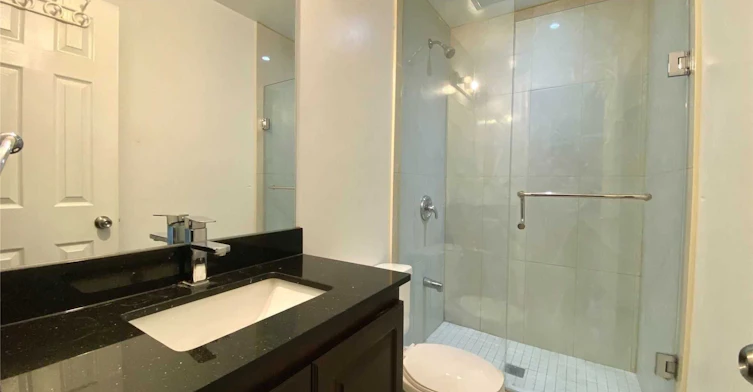 2B-1406 Queen Street W, Toronto, ON, M6K 1L9 - 4