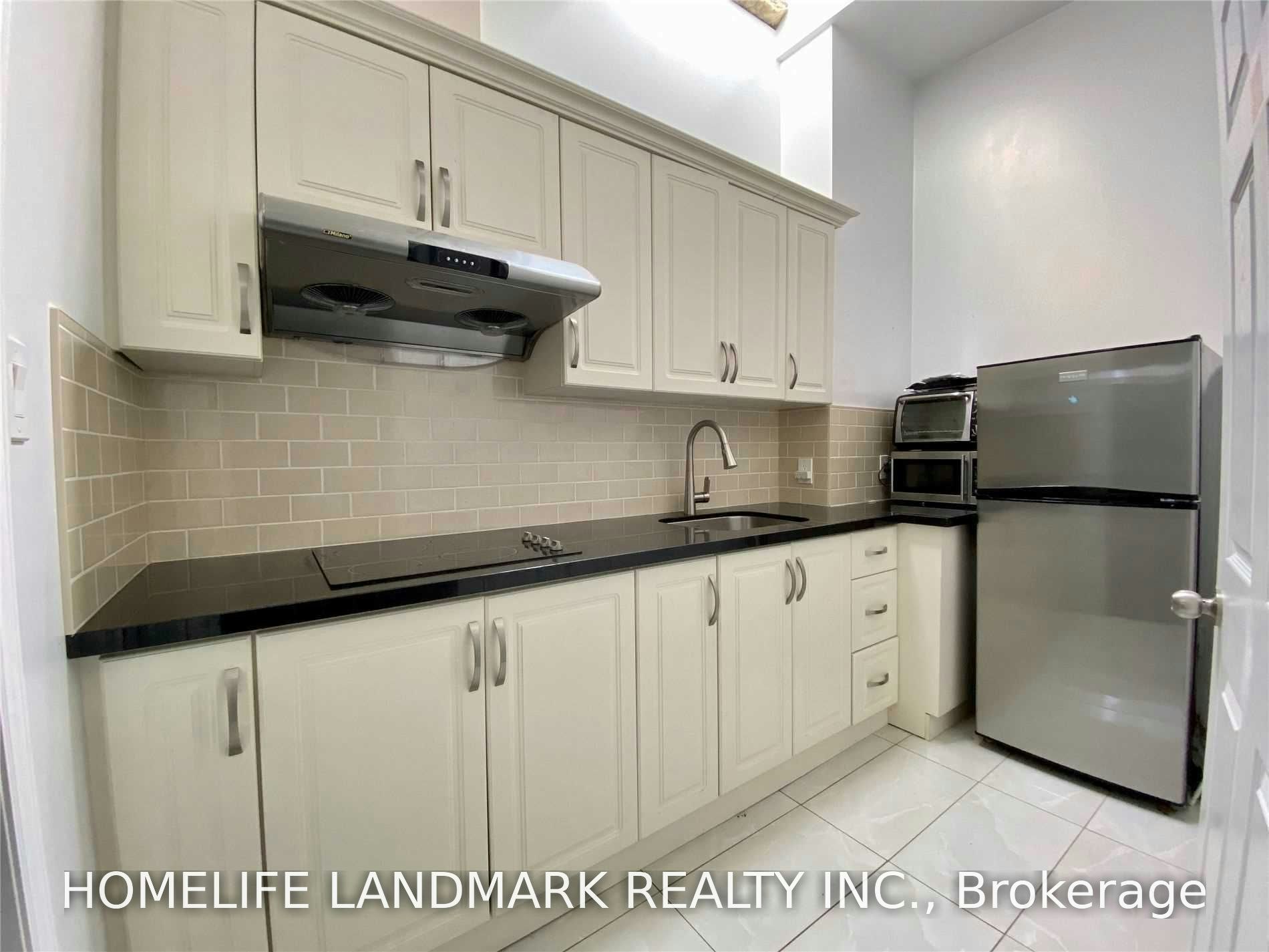 2B-1406 Queen Street W, Toronto, ON, M6K 1L9 - 2