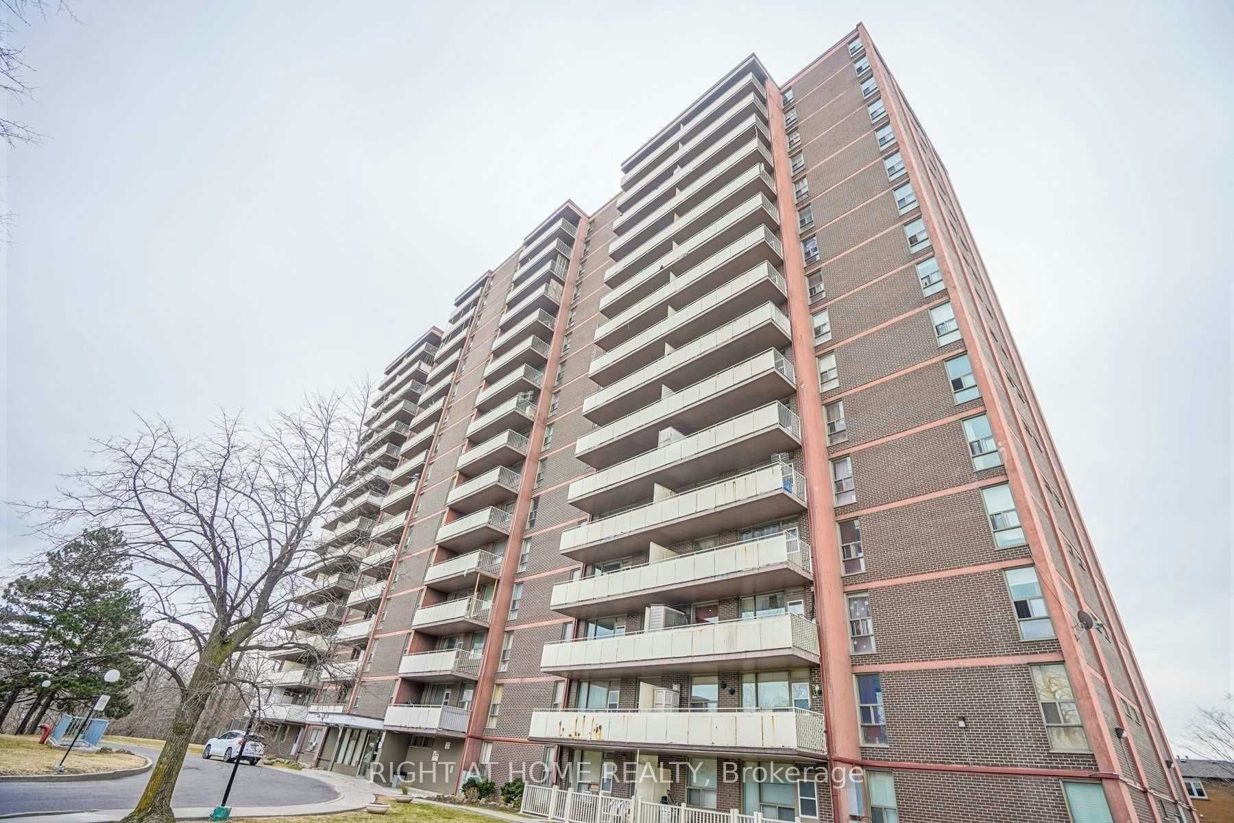 501-235 Grandravine Drive, Toronto, ON, M3N 1J2