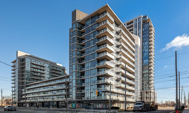 1017-1185 The Queensway Avenue