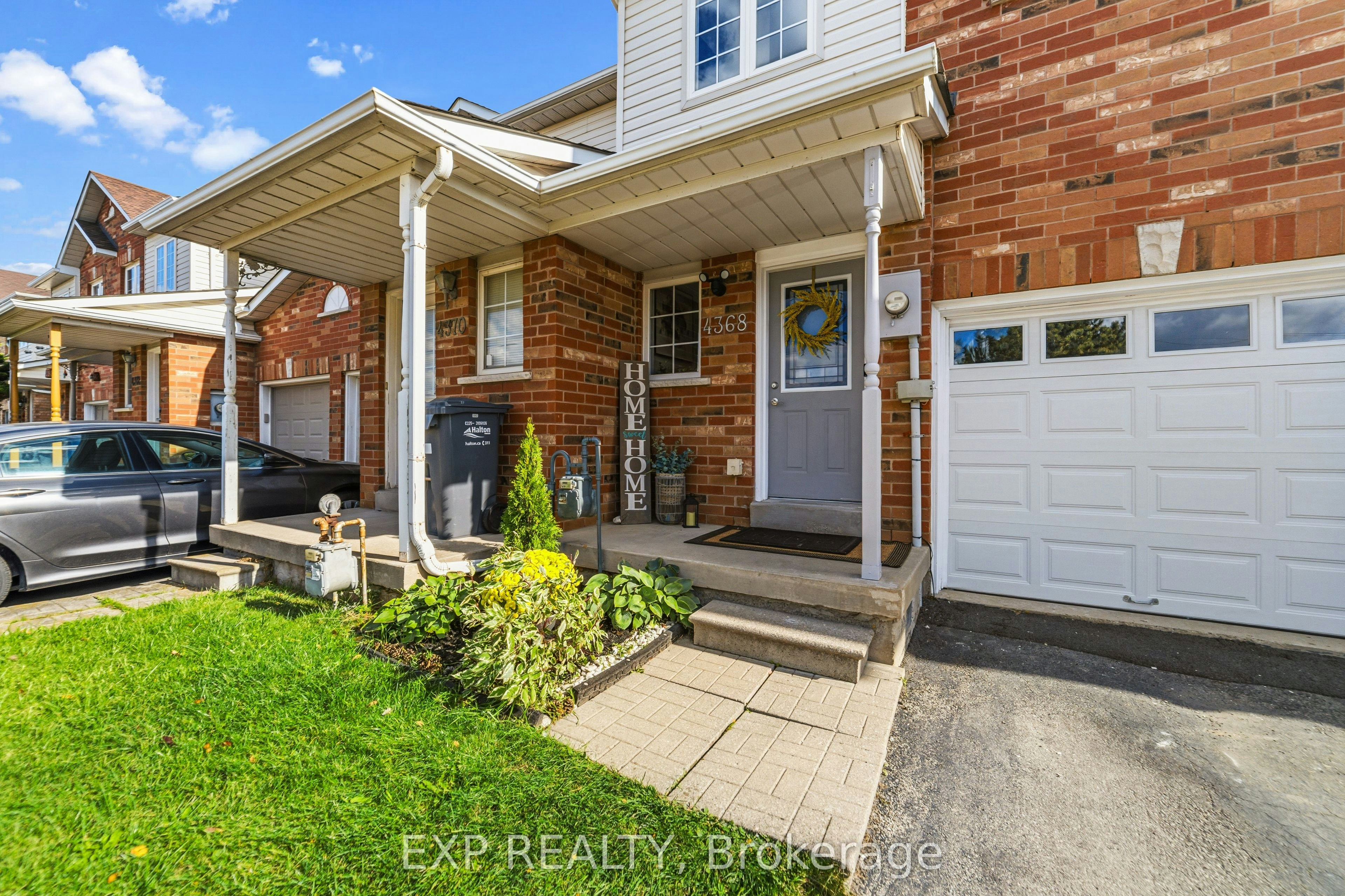 4368 Fairview Street, Burlington, ON, L7L 6S6