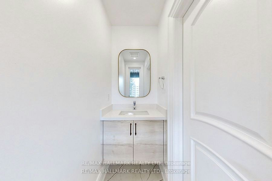 Lower-58 Corbett Avenue, Toronto, ON, M6N 1V1 - 19