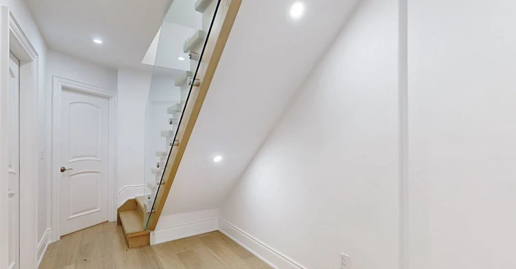 Lower-58 Corbett Avenue, Toronto, ON, M6N 1V1 - 22