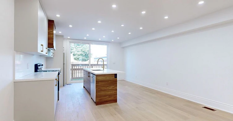 Lower-58 Corbett Avenue, Toronto, ON, M6N 1V1 - 13