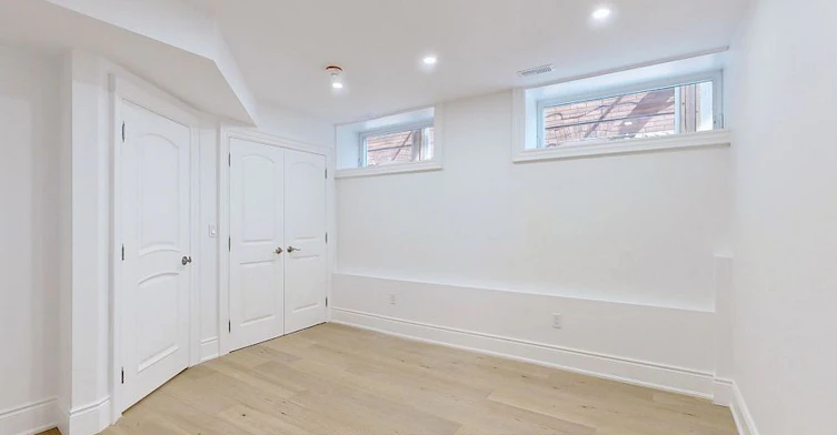 Lower-58 Corbett Avenue, Toronto, ON, M6N 1V1 - 25