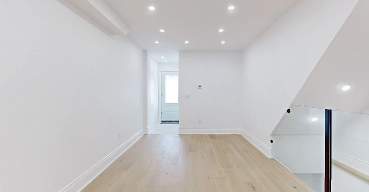 Lower-58 Corbett Avenue, Toronto, ON, M6N 1V1 - 7
