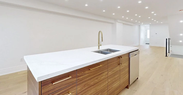 Lower-58 Corbett Avenue, Toronto, ON, M6N 1V1 - 16