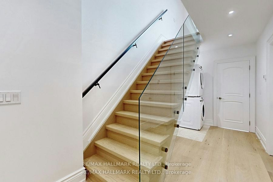 Lower-58 Corbett Avenue, Toronto, ON, M6N 1V1 - 20