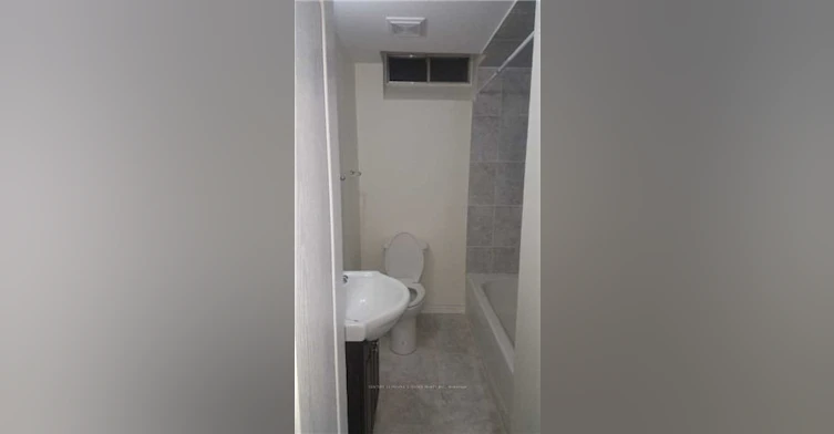 4339 Radisson(basement) Crescent W, Mississauga, ON, L5M 4C2 - 5