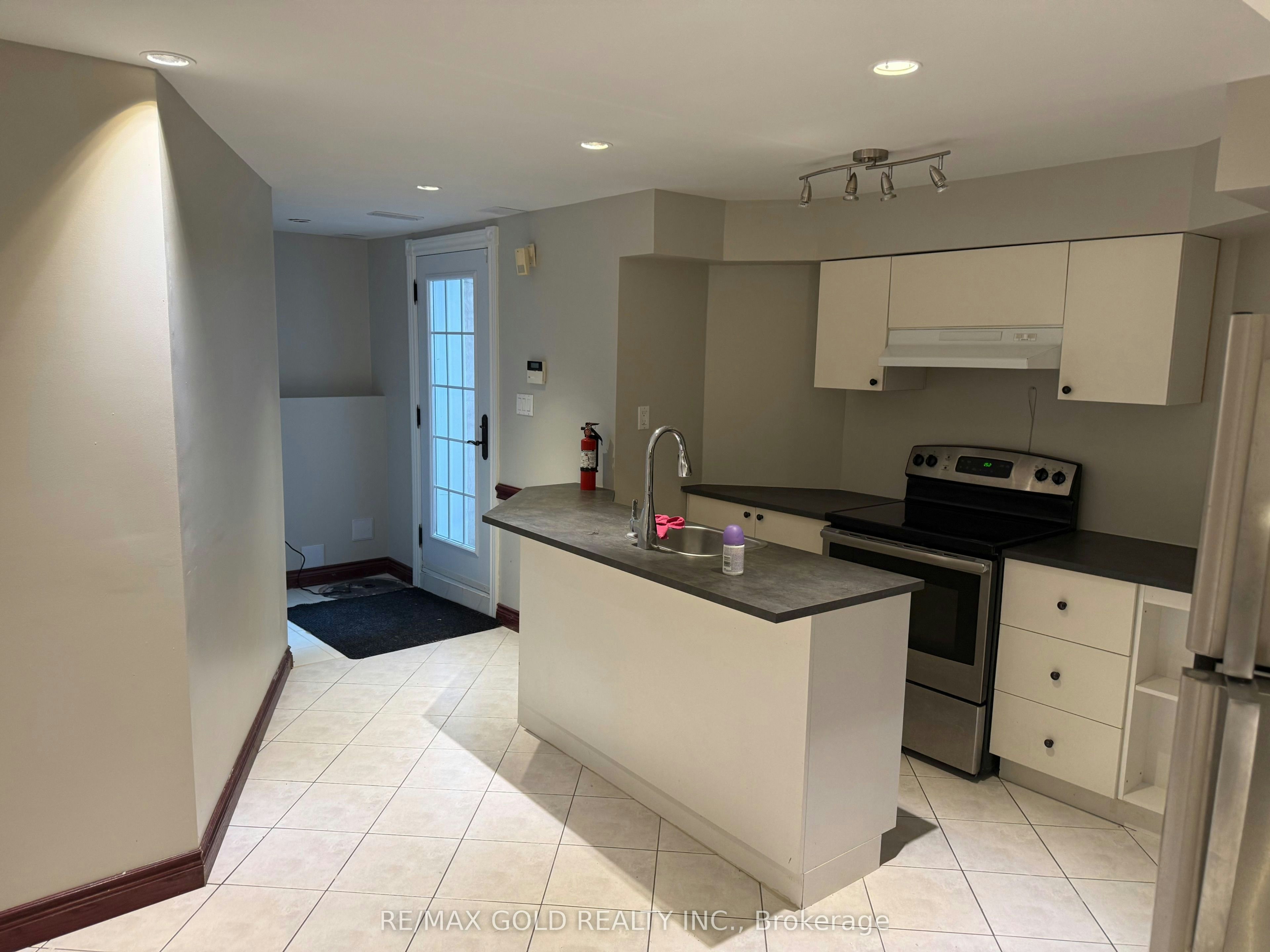 Basement-41 Mountainberry Road, Brampton, ON, L6R 1J3 - 5