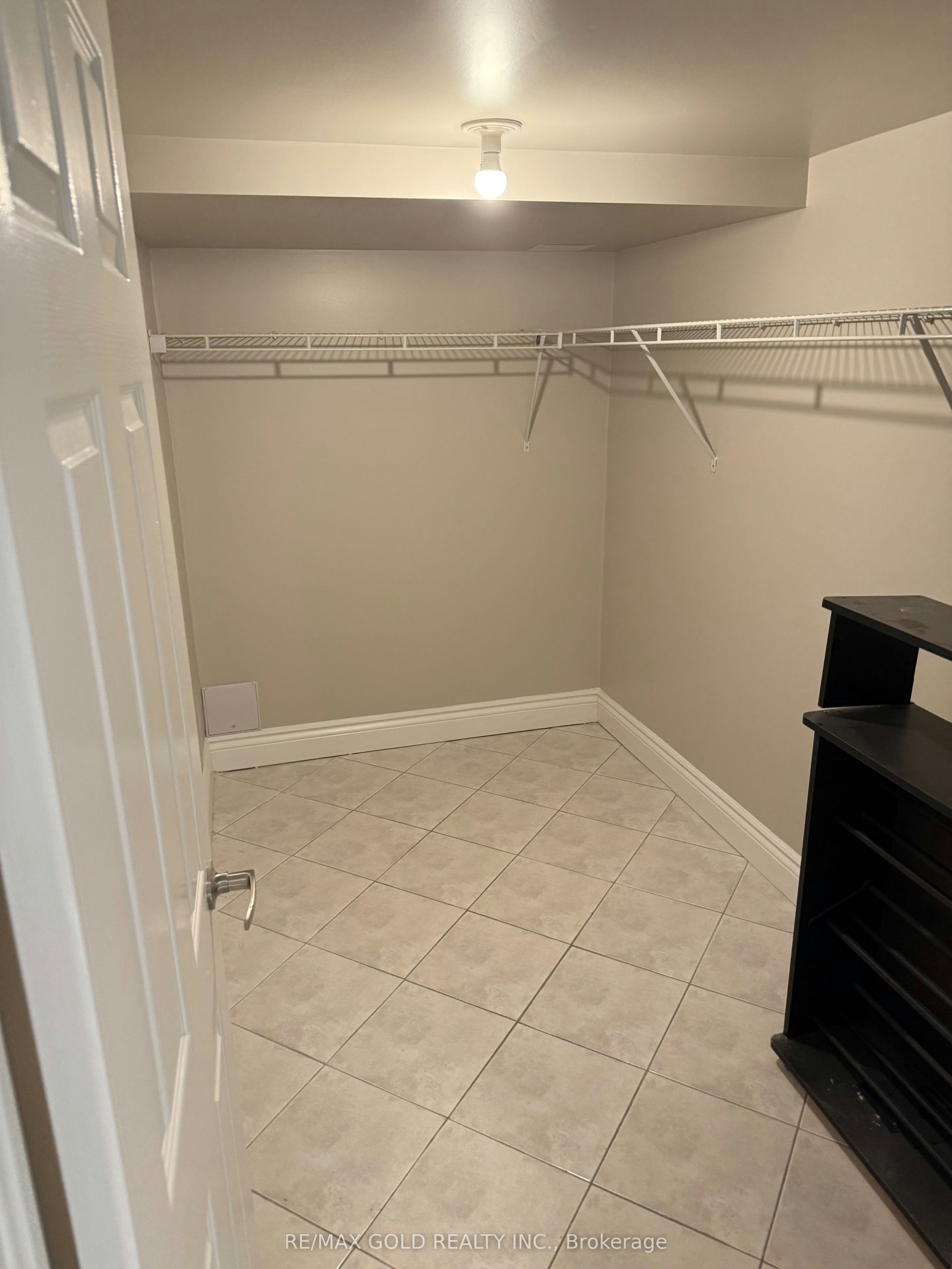 Basement-41 Mountainberry Road, Brampton, ON, L6R 1J3 - 9