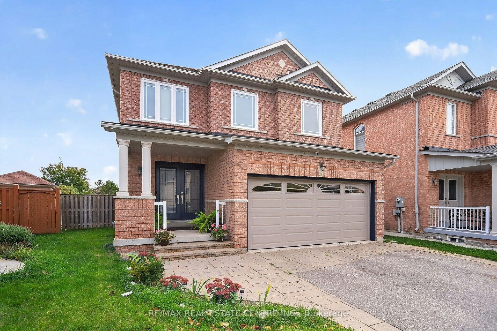 21 River Heights Drive, Brampton, ON, L6P 2M9 - 3